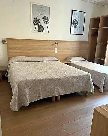 Hotel Lutetia 2*